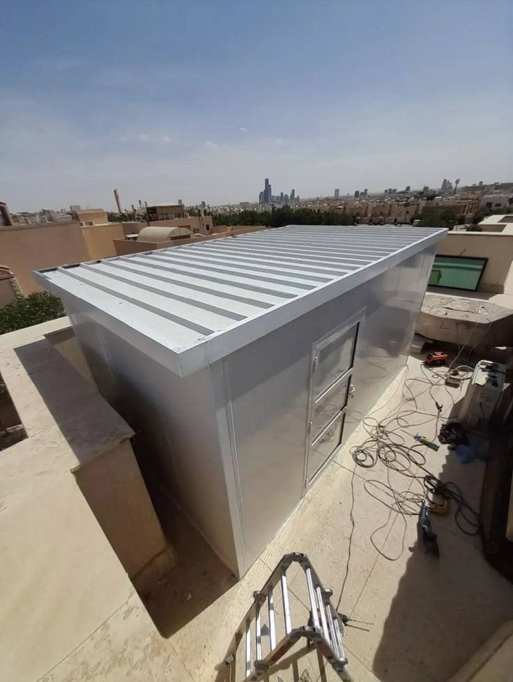 ملحقات ساندوتش بانل وأعمال الساندوتش بنل والحدادة في الرياض والخرج